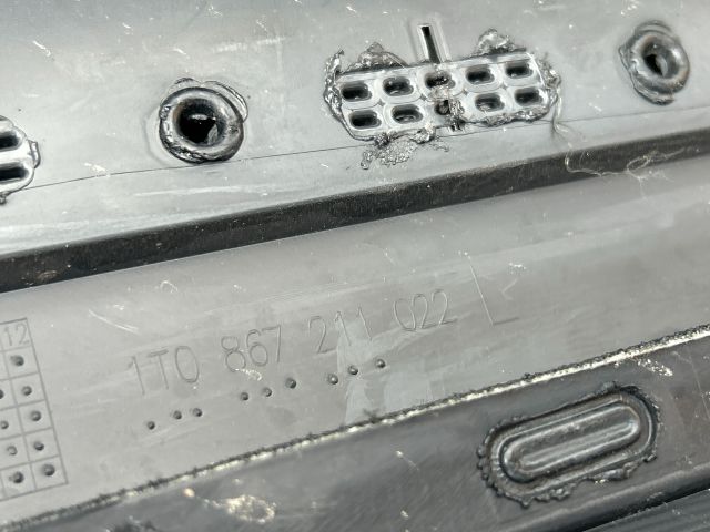 bontott VW TOURAN Bal hátsó Ajtó Kárpit