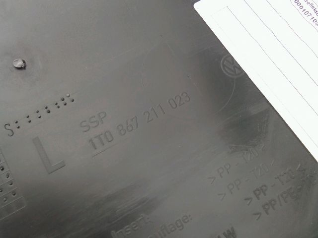 bontott VW TOURAN Bal hátsó Ajtó Kárpit