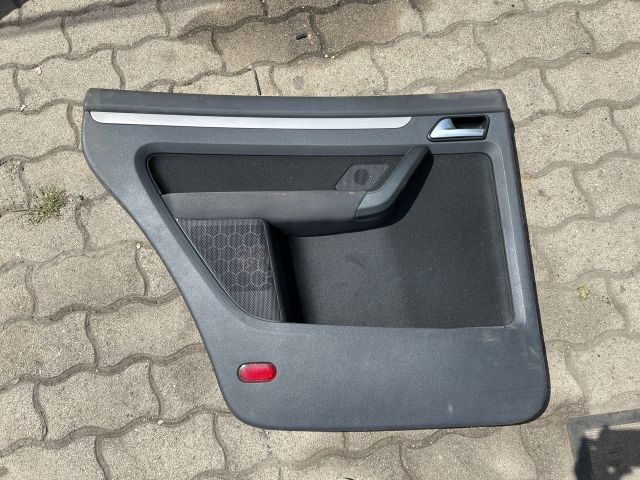 bontott VW TOURAN Bal hátsó Ajtó Kárpit