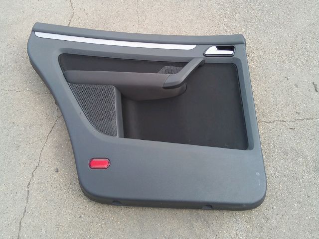 bontott VW TOURAN Bal hátsó Ajtó Kárpit