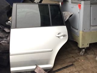 bontott VW TOURAN Bal hátsó Ajtó (Részeivel)