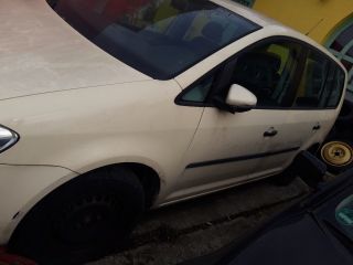 bontott VW TOURAN Bal hátsó Ajtó (Részeivel)