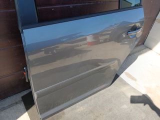 bontott VW TOURAN Bal hátsó Ajtó (Részeivel)