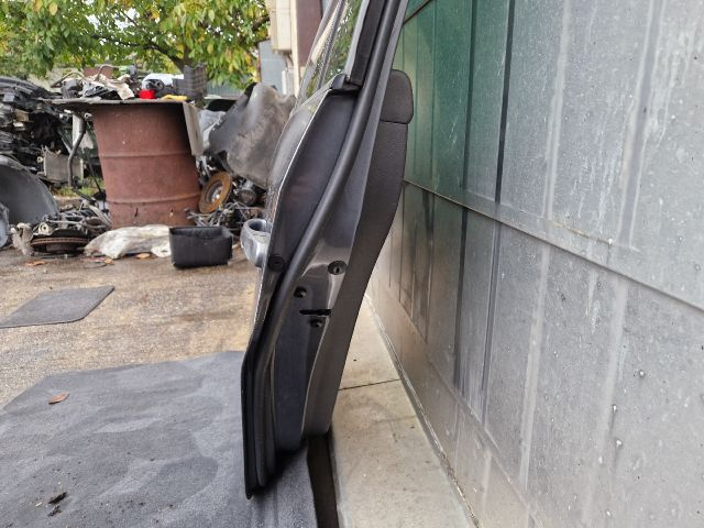 bontott VW TOURAN Bal hátsó Ajtó (Részeivel)