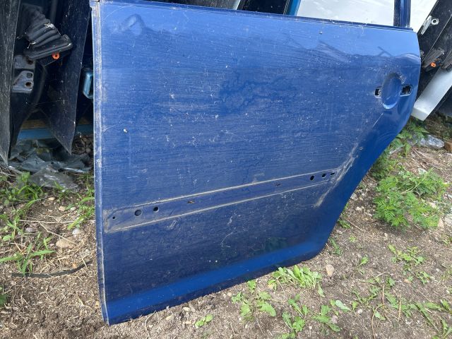 bontott VW TOURAN Bal hátsó Ajtó (Üres lemez)