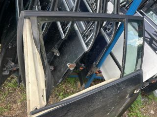 bontott VW TOURAN Bal hátsó Ajtó (Üres lemez)