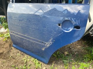bontott VW TOURAN Bal hátsó Ajtó (Üres lemez)