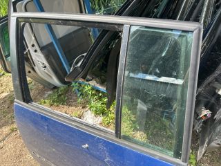 bontott VW TOURAN Bal hátsó Ajtó (Üres lemez)