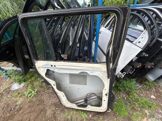 bontott VW TOURAN Bal hátsó Ajtó (Üres lemez)