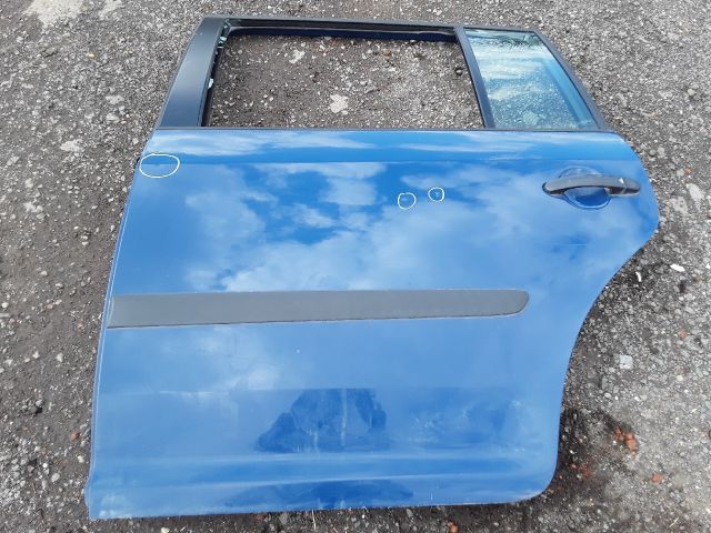 bontott VW TOURAN Bal hátsó Ajtó (Üres lemez)