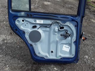 bontott VW TOURAN Bal hátsó Ajtó (Üres lemez)
