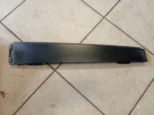 bontott VW TOURAN Bal hátsó Ajtókeret Burkolat