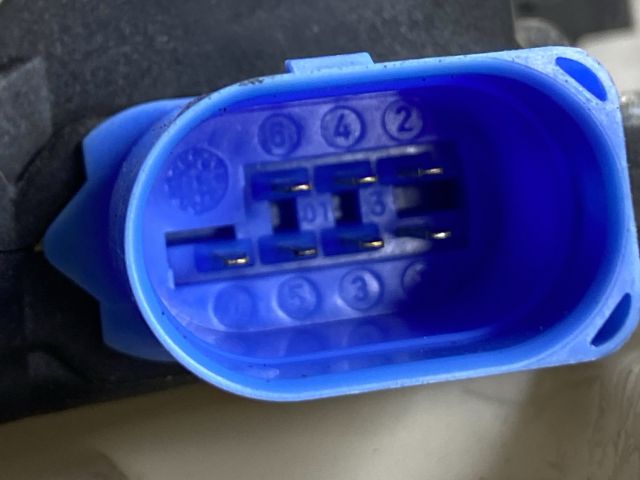 bontott VW TOURAN Bal hátsó Ajtózár