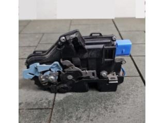 bontott VW TOURAN Bal hátsó Ajtózár