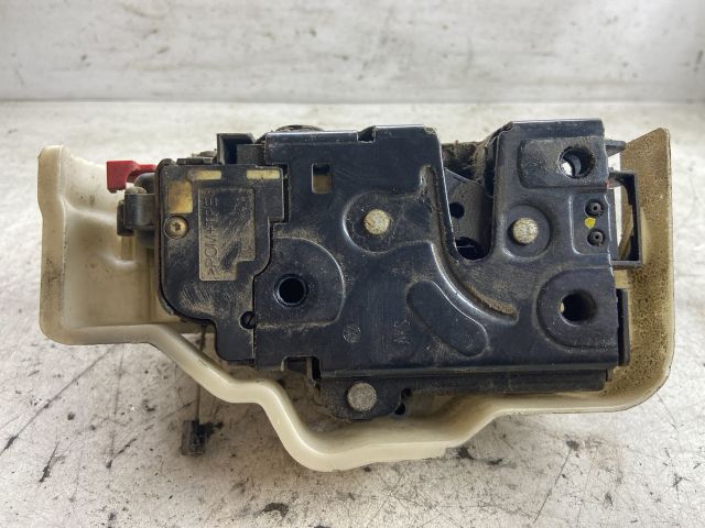 bontott VW TOURAN Bal hátsó Ajtózár