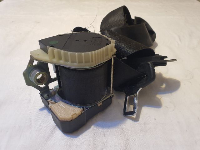 bontott VW TOURAN Bal hátsó Biztonsági Öv