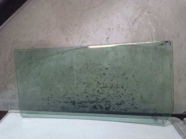 bontott VW TOURAN Bal hátsó Fixüveg (Ajtóban)