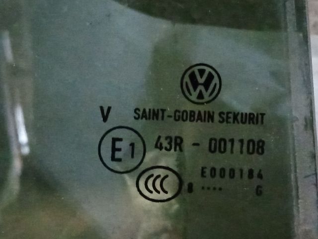 bontott VW TOURAN Bal hátsó Fixüveg (Ajtóban)