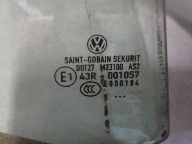 bontott VW TOURAN Bal hátsó Fixüveg (Ajtóban)