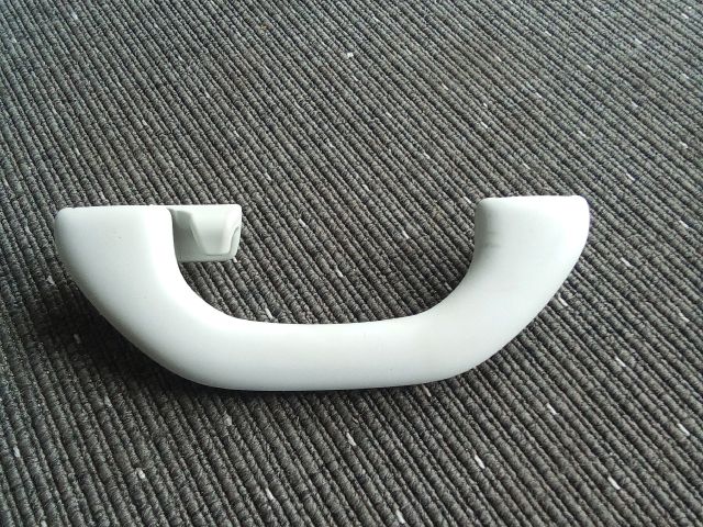 bontott VW TOURAN Bal hátsó Kapaszkodó (Felső)