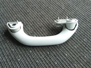 bontott VW TOURAN Bal hátsó Kapaszkodó (Felső)