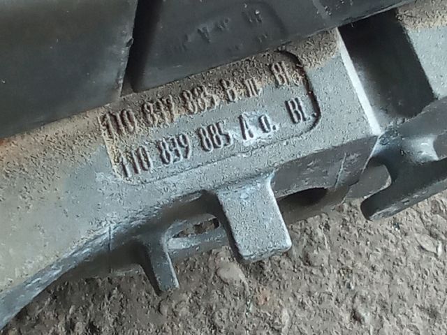 bontott VW TOURAN Bal hátsó Külső Kilincs