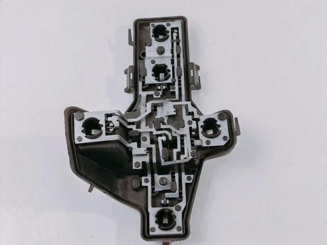 bontott VW TOURAN Bal Hátsó Lámpa Foglalat