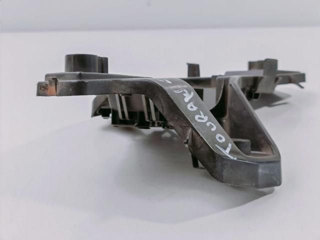 bontott VW TOURAN Bal Hátsó Lámpa Foglalat