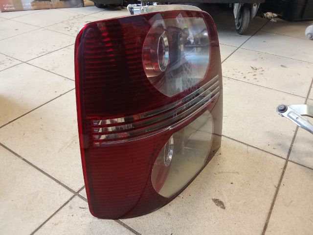 bontott VW TOURAN Bal Hátsó Lámpa