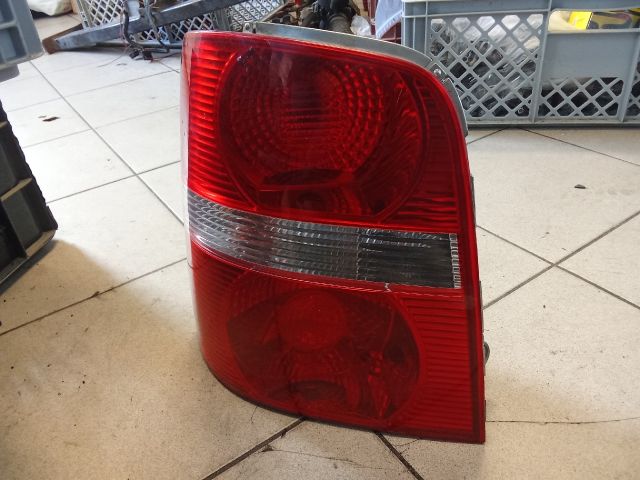 bontott VW TOURAN Bal Hátsó Lámpa