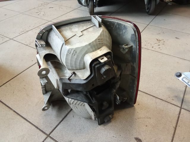 bontott VW TOURAN Bal Hátsó Lámpa