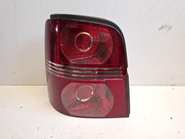 bontott VW TOURAN Bal Hátsó Lámpa