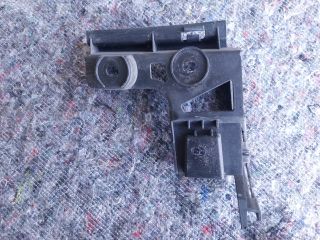 bontott VW TOURAN Bal hátsó Oldal Lökhárító Tartó (Műanyag)