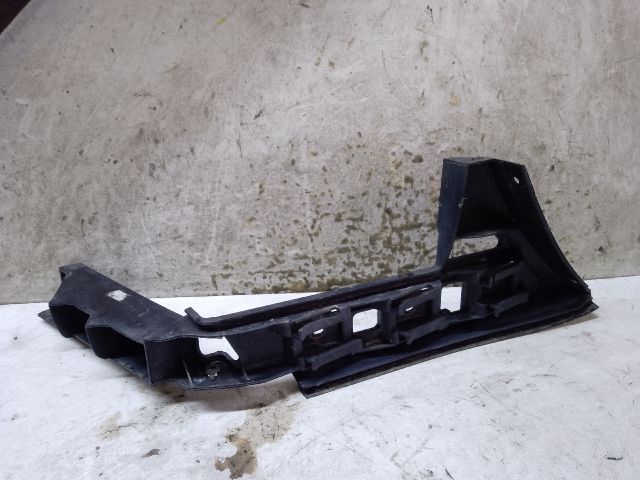 bontott VW TOURAN Bal hátsó Oldal Lökhárító Tartó (Műanyag)