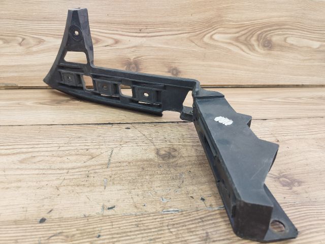 bontott VW TOURAN Bal hátsó Oldal Lökhárító Tartó (Műanyag)