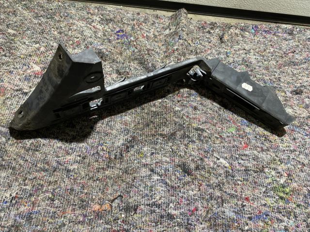 bontott VW TOURAN Bal hátsó Oldal Lökhárító Tartó (Műanyag)