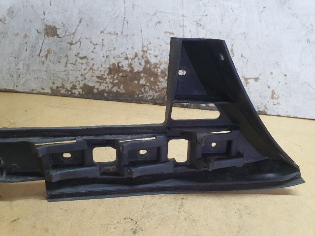 bontott VW TOURAN Bal hátsó Oldal Lökhárító Tartó (Műanyag)