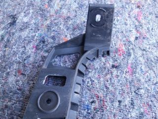 bontott VW TOURAN Bal hátsó Oldal Lökhárító Tartó (Műanyag)