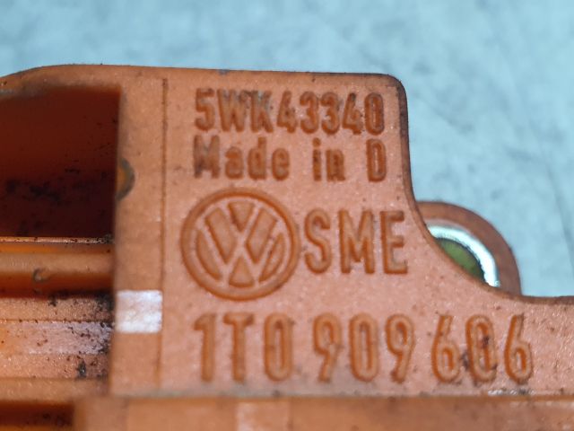 bontott VW TOURAN Bal hátsó Oldal Ütközés Érzékelő