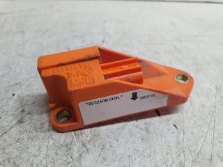 bontott VW TOURAN Bal hátsó Oldal Ütközés Érzékelő