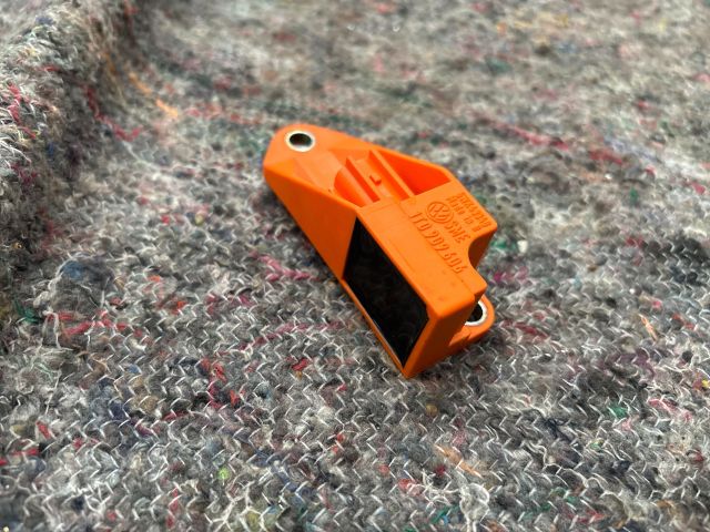 bontott VW TOURAN Bal hátsó Oldal Ütközés Érzékelő