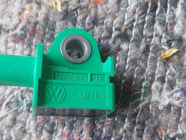 bontott VW TOURAN Bal hátsó Oldal Ütközés Érzékelő