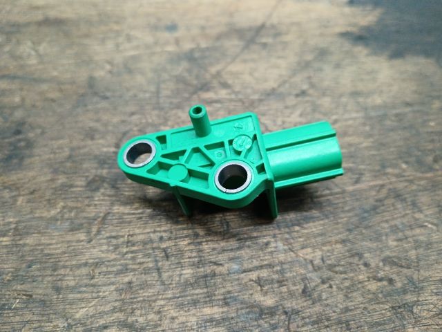 bontott VW TOURAN Bal hátsó Oldal Ütközés Érzékelő