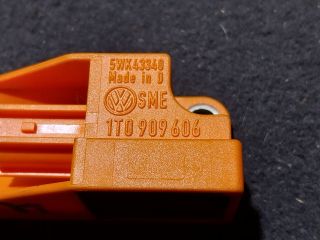 bontott VW TOURAN Bal hátsó Oldal Ütközés Érzékelő