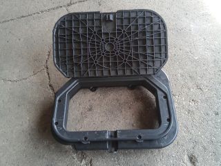 bontott VW TOURAN Bal hátsó Tároló Rekesz