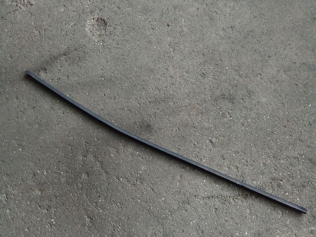 bontott VW TOURAN Bal hátsó Vízlehúzó Gumicsík