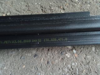 bontott VW TOURAN Bal hátsó Vízlehúzó Gumicsík