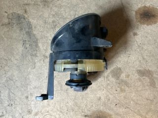 bontott VW TOURAN Bal Ködfényszóró