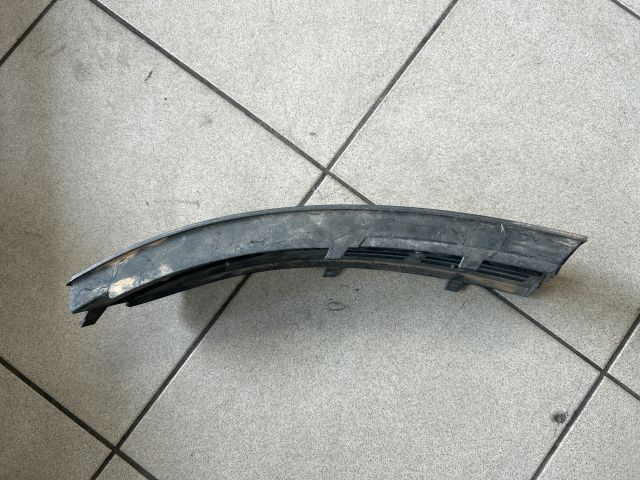 bontott VW TOURAN Bal Ködlámpa Rács