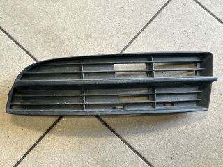 bontott VW TOURAN Bal Ködlámpa Rács